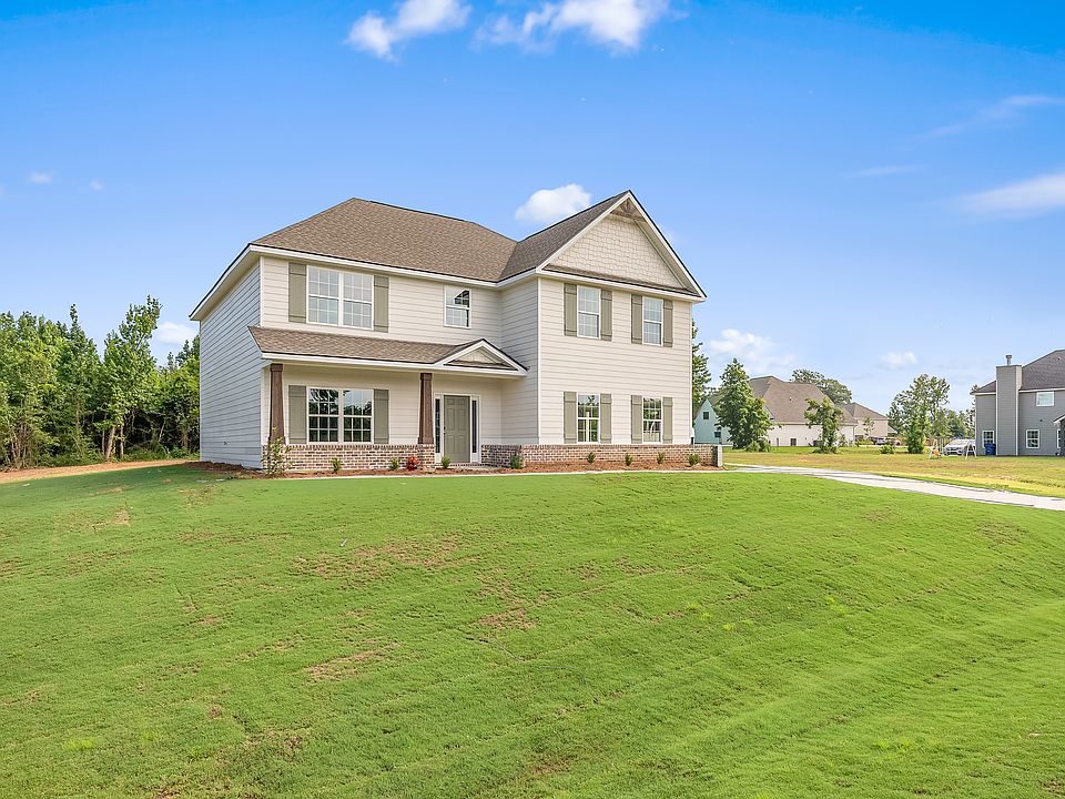 72 Lee Rd. 2235