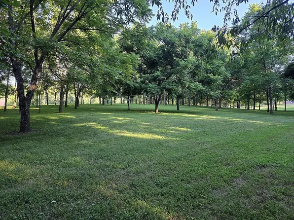 113 Locust Grove Dr, Georgetown, KY 40324