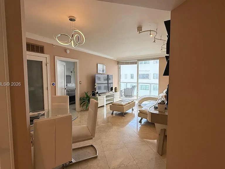 6365 Collins Ave #906 — Photo 3