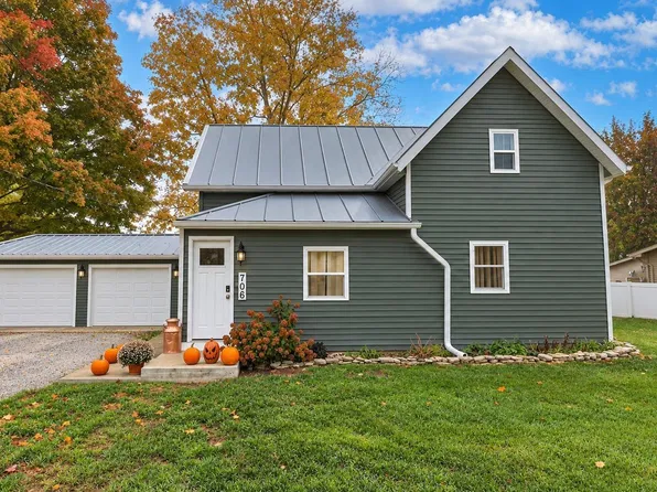 706 S Wayne St, Hamilton, IN 46742