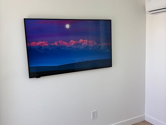 Flush mount tv that displays art