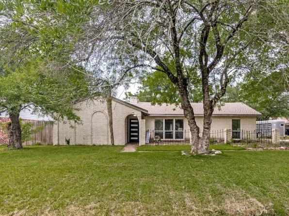 2511 River Rdg, Conroe, TX 77385