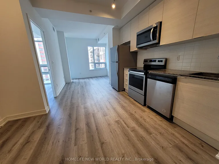 621 Sheppard Ave E #710 — Photo 4