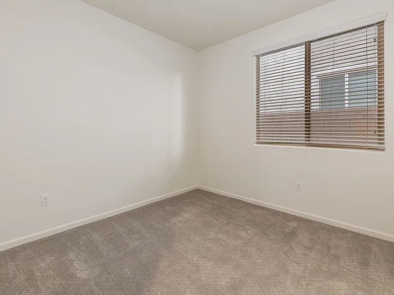 11415 E Glowing Sunset Dr — Photo 23