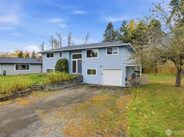 3410 Forest Court, Bellingham, WA 98225