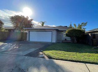 518 E Indiana St, Woodbridge, CA 95258