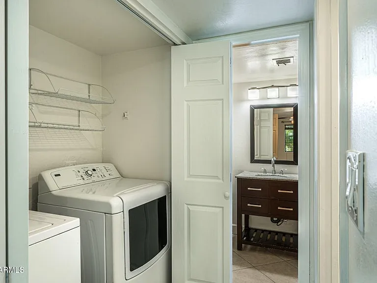 5402 E Windsor Ave #45 — Photo 5
