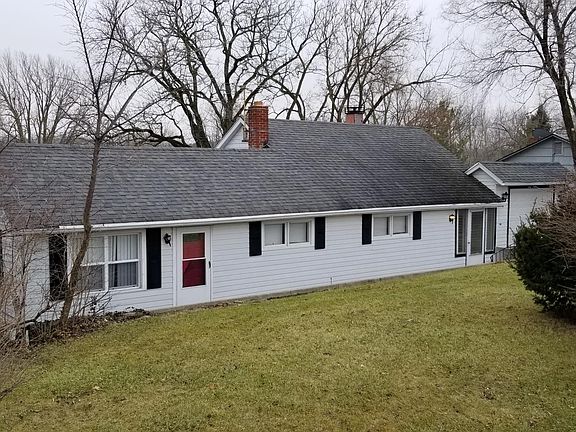 2nd image of 6015 N River Rd