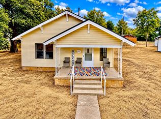 1105 W Main St, Eastland, TX 76448