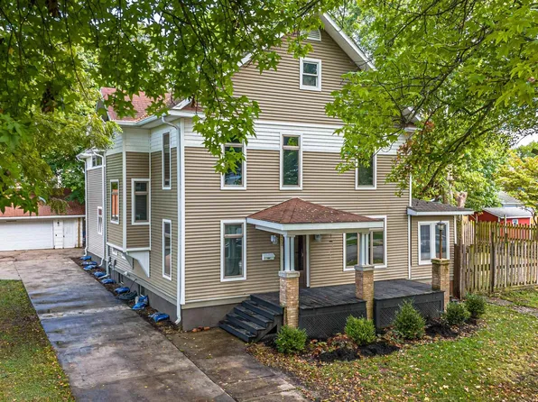 212 Hudson St, Lincoln, IL 62656