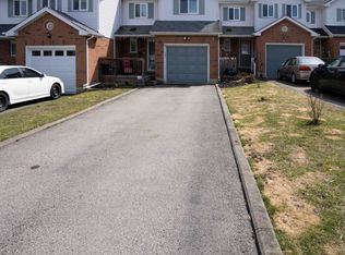 407 Downsview Pl, Waterloo, ON N2K 3W6