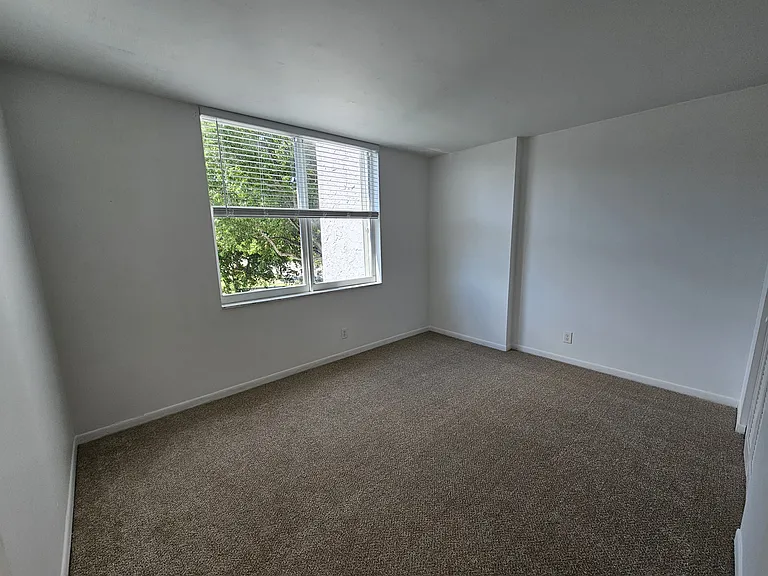 1800 N Andrews Ave #3F — Photo 16