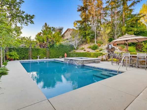 5765 Carell Ave, Agoura Hills, CA 91301