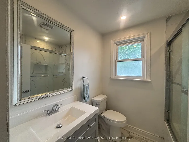 65 Cummer Ave — Photo 12