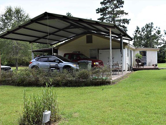 3rd image of 5128 State Highway 87 S