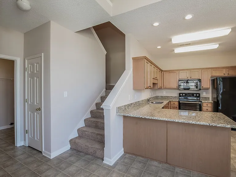 1132 Hoska Cv — Photo 7