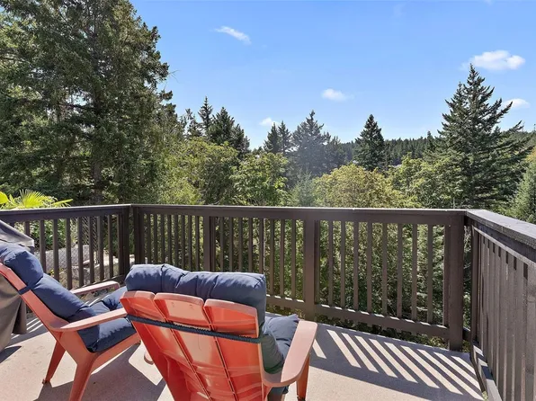933 Blakeon Pl, Langford, BC V9C 0R3