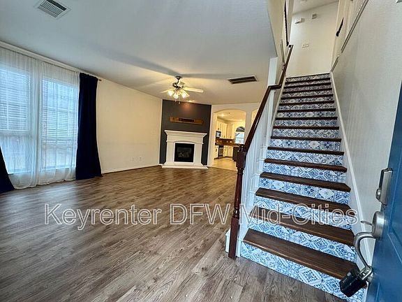 2nd image of 3119 Juneau Dr