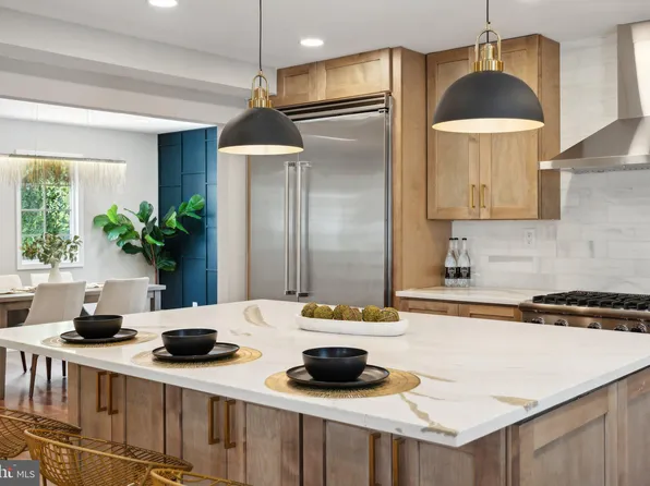 5726 20th St N, Arlington, VA 22205