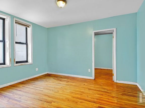 4th image of 219 W 144th St APT 21
