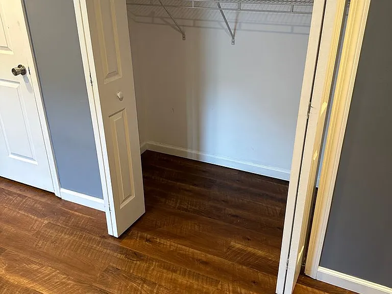 1807 Jane — Photo 11