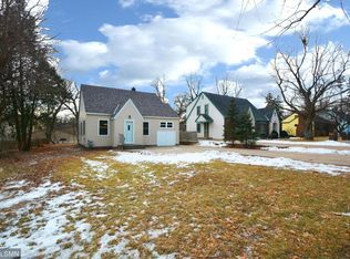 768 Roselawn Ave E, Maplewood, MN 55117