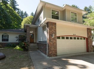 26 Briarwood Rd, Lake Oswego, OR 97034