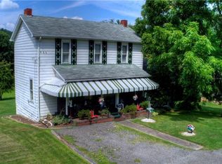 316 Rocky Mountain Rd, New Stanton, PA 15672