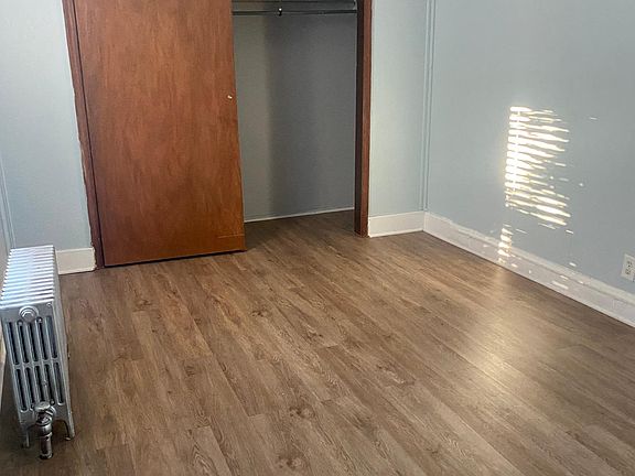 3rd image of 4312 W Belle Plaine Ave #1