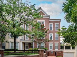 910 Powhatan St UNIT 303N, Alexandria, VA