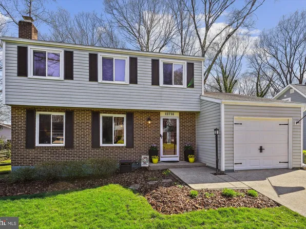 15714 Vista Dr, Dumfries, VA 22025