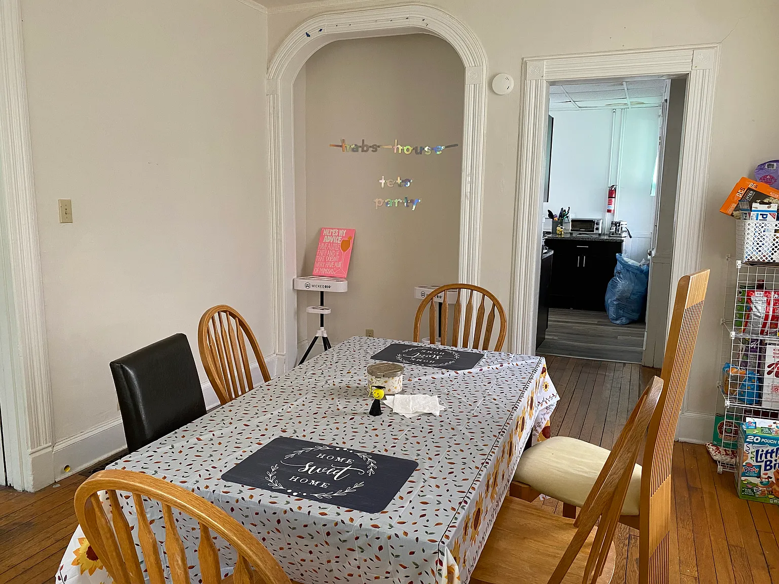 2 bed, 1500 sqft, $1,530 — Photo 3