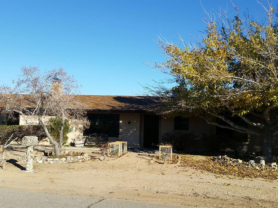 1st image of 15874 Jenny St