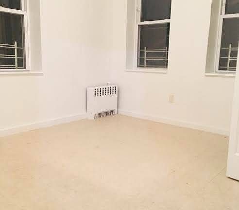 5th image of 190-02 Guy R Brewer Blvd Floor 2R-2