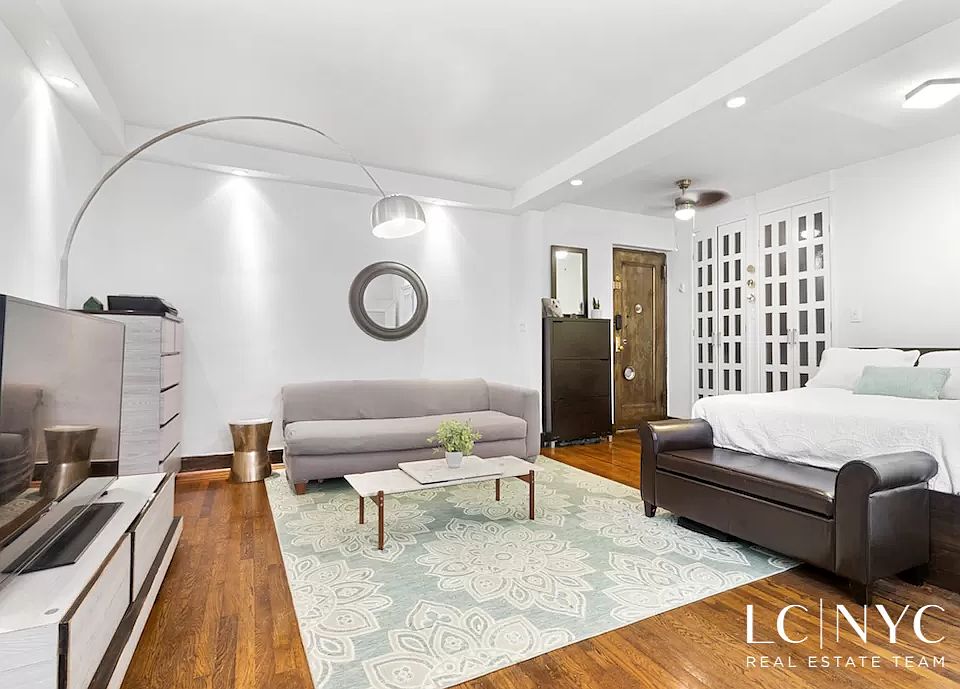 1st image of 166 W 22nd St APT 5D