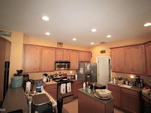 4th image of 3825 Liberty Hill Dr