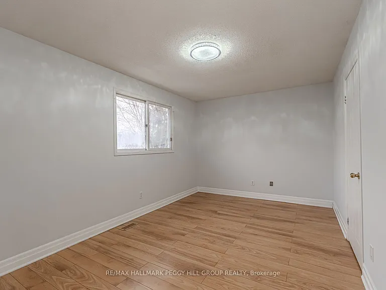 111 Garden Dr — Photo 5