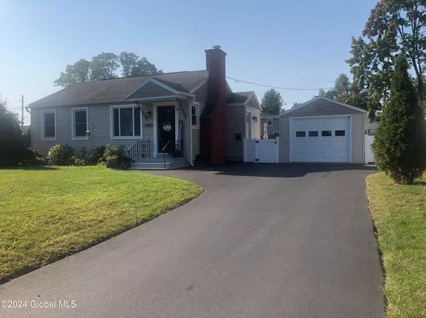1029 Argo Boulevard, Schenectady, NY 12303