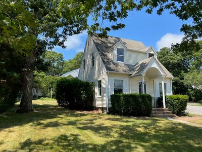 1329 N Sea Rd, Southampton, NY, 11968