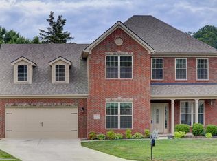 1962 Piperton Ln, Knoxville, TN 37931