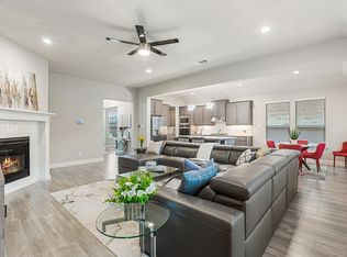 3615 Hidden Hollow Dr, Midlothian, TX 76065