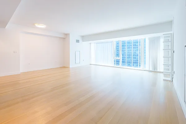 Rented by Sotheby's International Realty | media 1