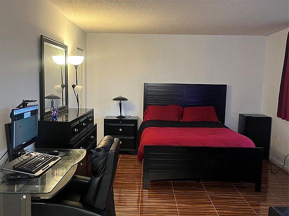 4th image of 5172 SW 121st Avenue #5172