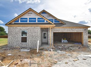 55 Kings Gate Cv, Jackson, TN 38305