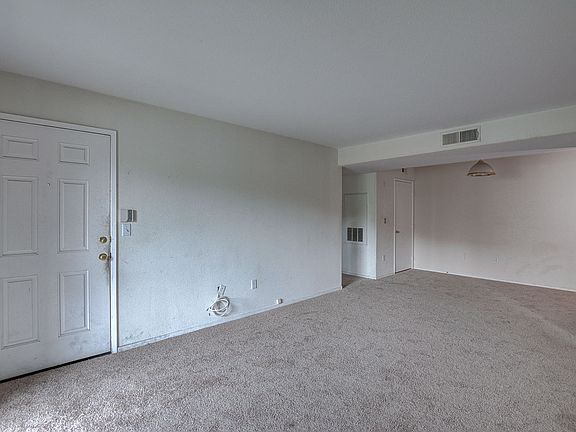 5th image of 950 Seven Hills Dr APT 2314