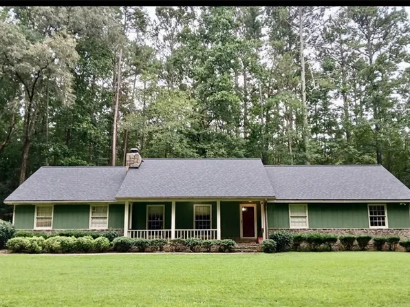 486 Sweetwater Bnd, Villa Rica, GA 30180