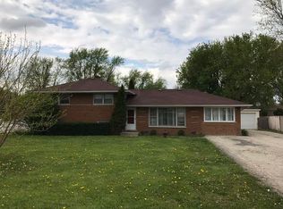 658 E Dundee Rd, Palatine, IL 60074