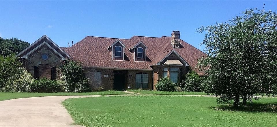 1st image of 1129 Oak Bend Dr