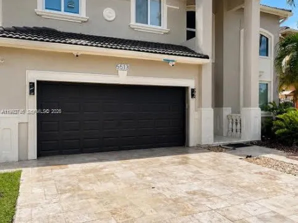 5513 SW 164th Ct, Miami, FL 33185