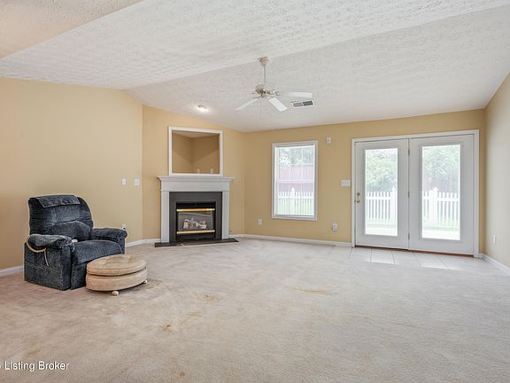 5th image of 6616 Woods Mill Dr